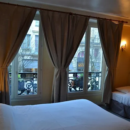 Szálloda Des Carmes -