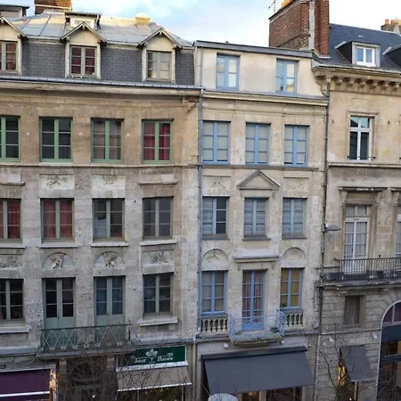 Szálloda Des Carmes - Rouen