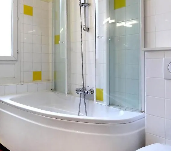 Des Carmes - 2* Ruan