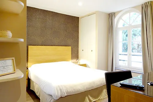 Des Carmes - 2* Ruan