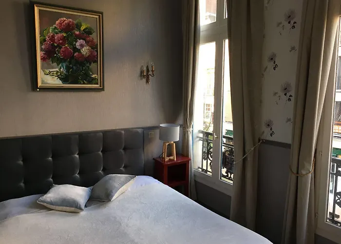 Des Carmes - 2* Ruan